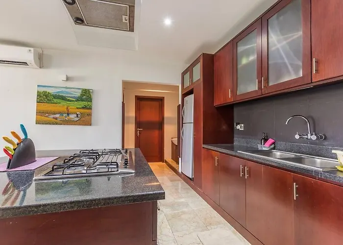 アパート Regency Apartment, 2 Bedrooms Quiet &