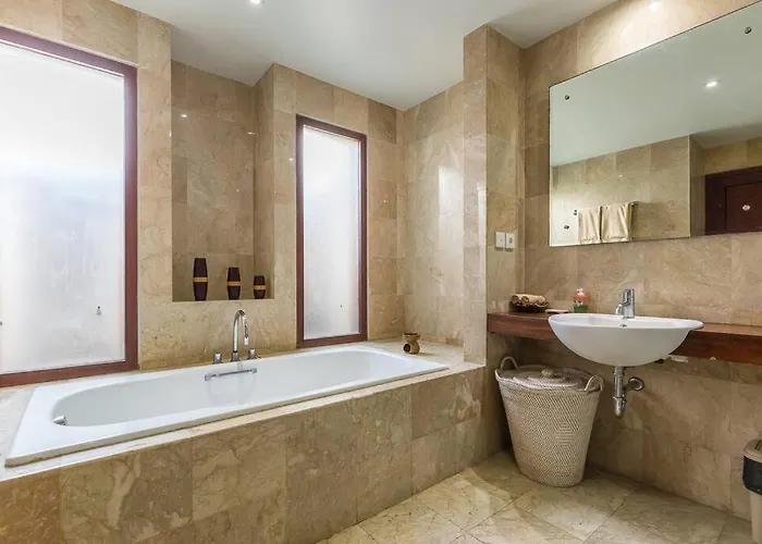 Regency Apartment, 2 Bedrooms Quiet &